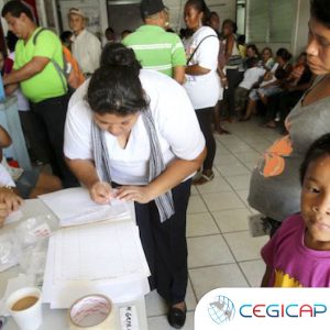 ATENCIÓN INTEGRAL CON ENFOQUE EN SALUD COMUNITARIA Y FAMILIAR